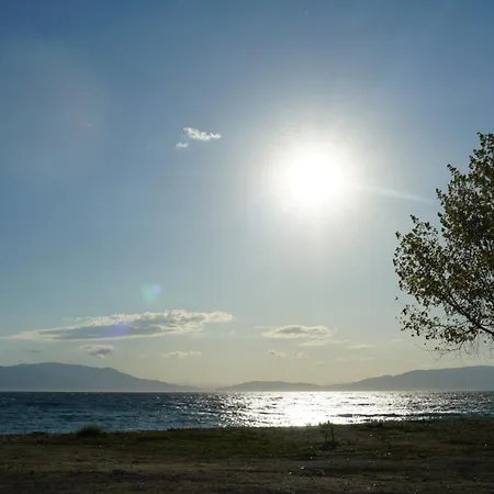 Apartament Sophie - New Cozy Place With A Garden Ofrínion